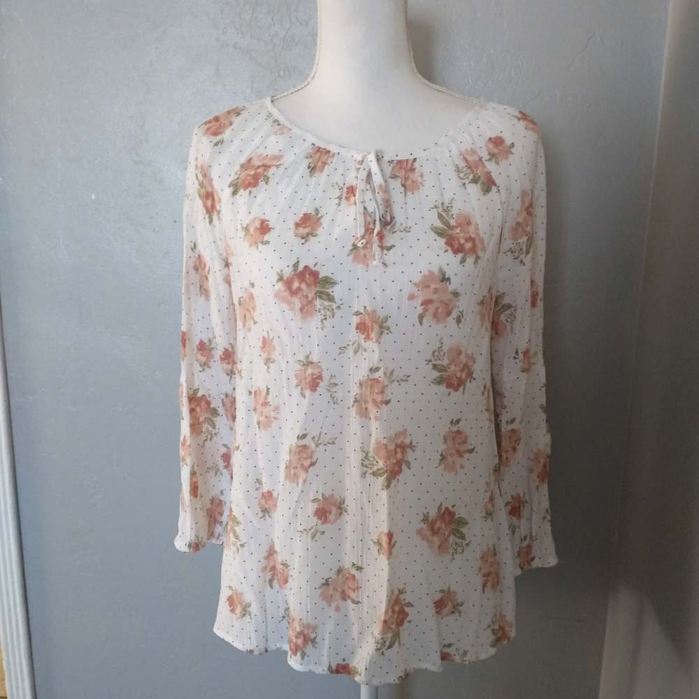 Fred Davi pink and white floral blouse Size M. A